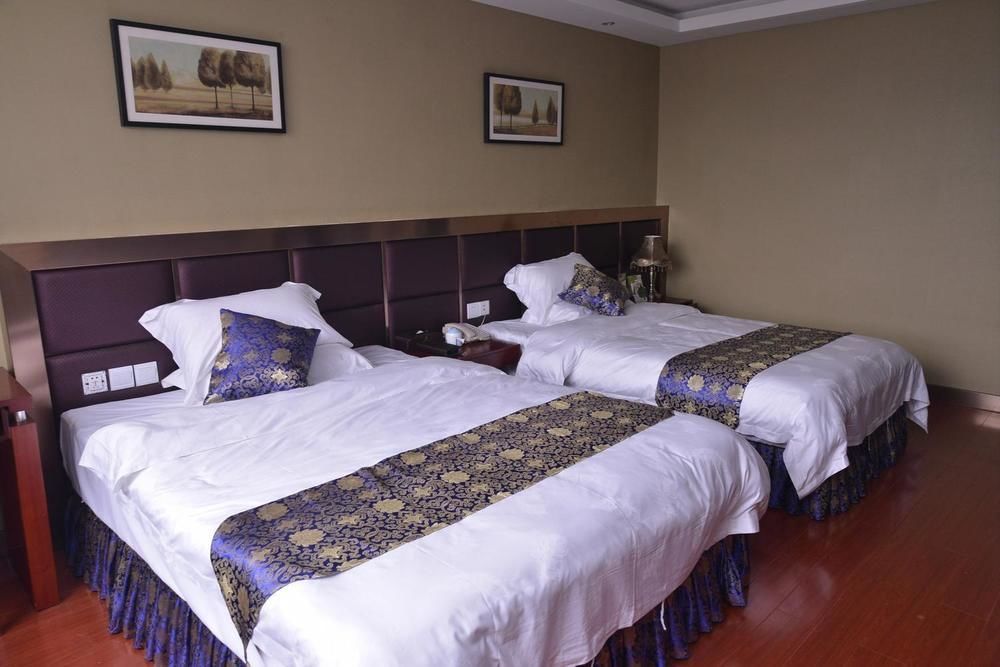 Chongqing Xinhao Theme Hotel Экстерьер фото